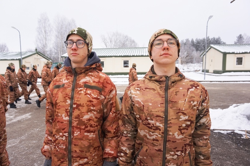 Александр Новоселов и Егор Протасов.