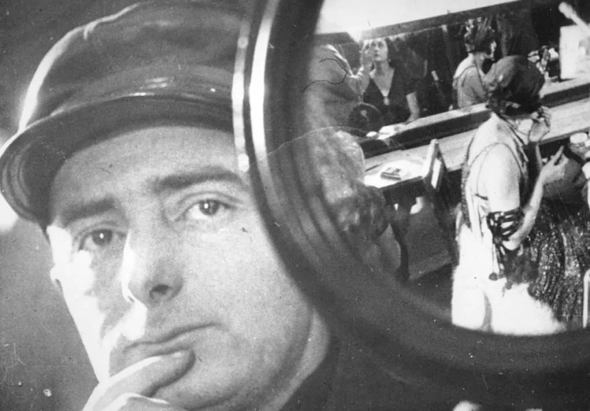 Дзига Вертов