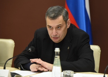    Хинштейн объявил войну коррупции и вымогательствам в Курской области