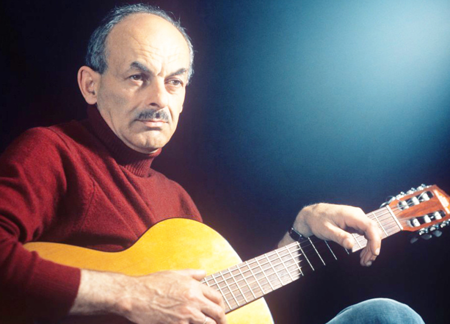     "Любви счастливые моменты…"