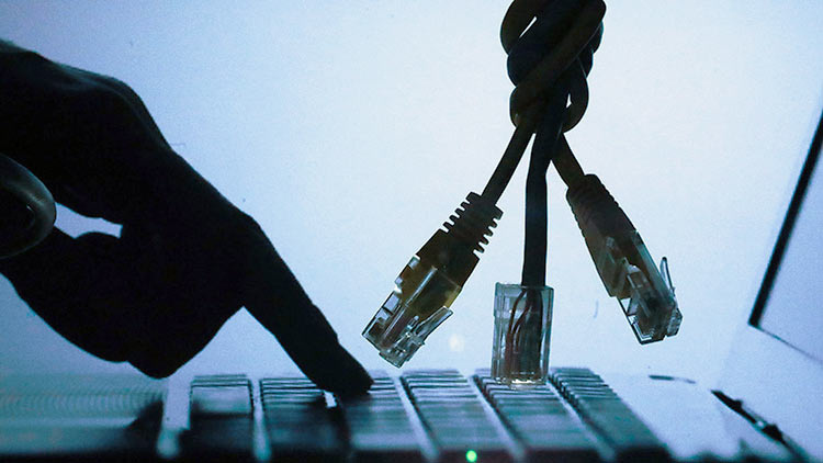 Злоумышленники могут получить доступ к персональным данным и платёжной информации