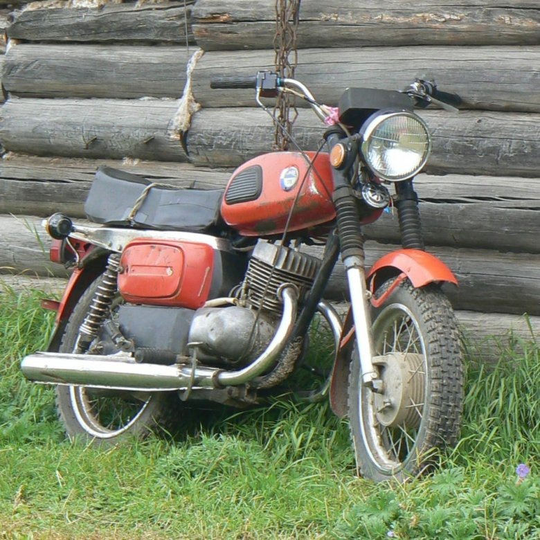 "Лечебный" выглядел точь-в-точь, только вместо фары табличка "У".