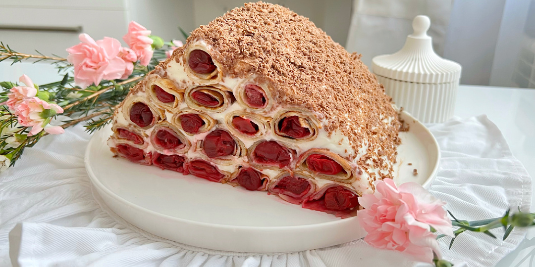 «Монастырская изба»: торт из блинчиков на Масленицу