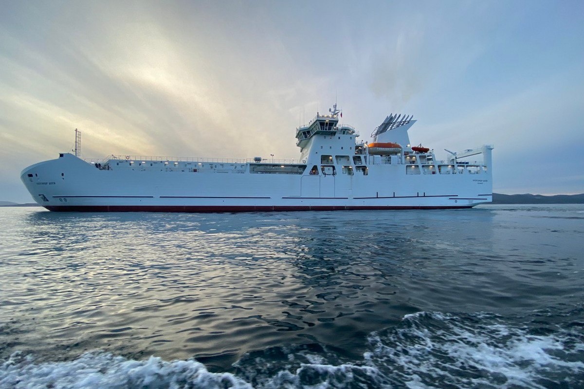 На фото: паром «Александр Деев», работающий на линии Ванино - Холмск (с) пресс-служба ОСК