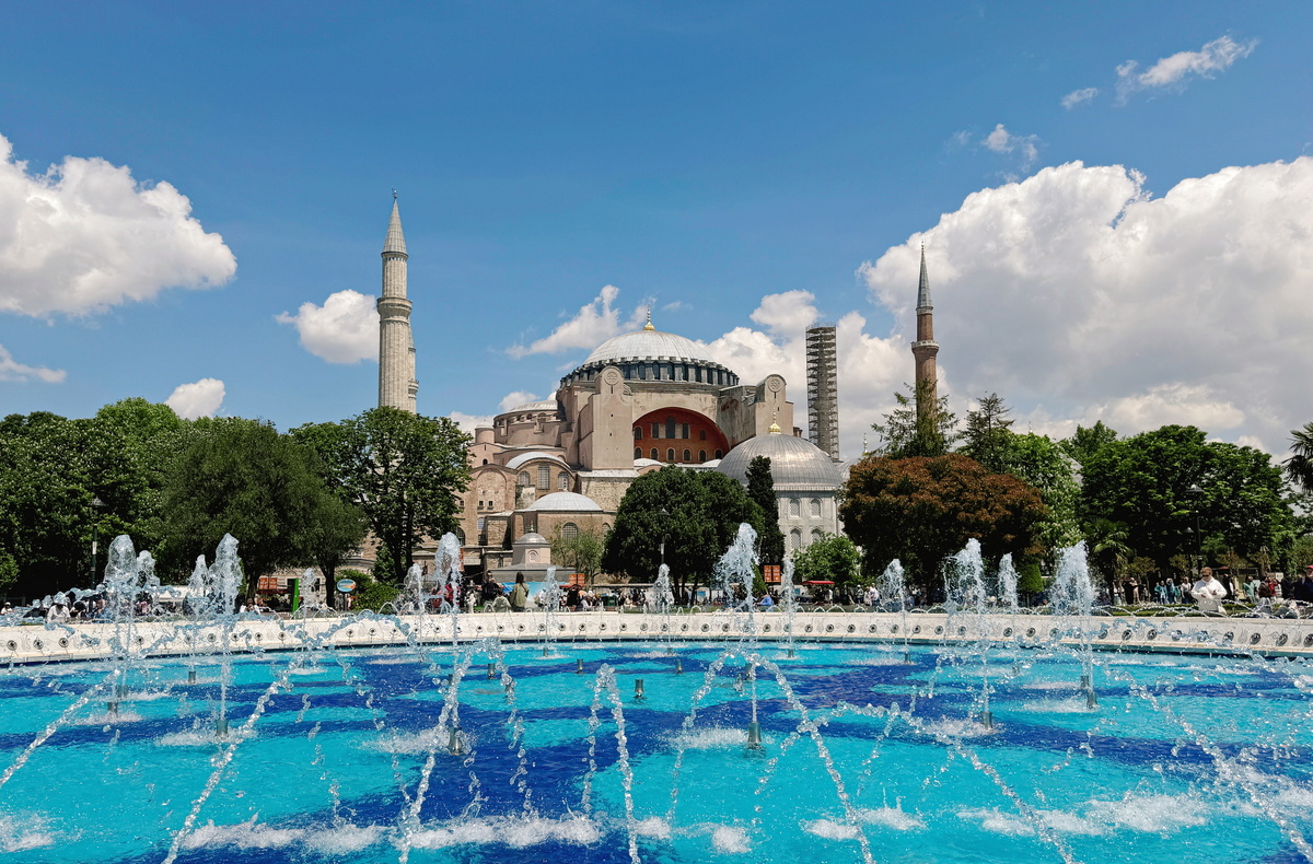 Реклама. Смагина Ксения Михайловна. ИНН 470305812482. erid: 2VtzqwtS2pe