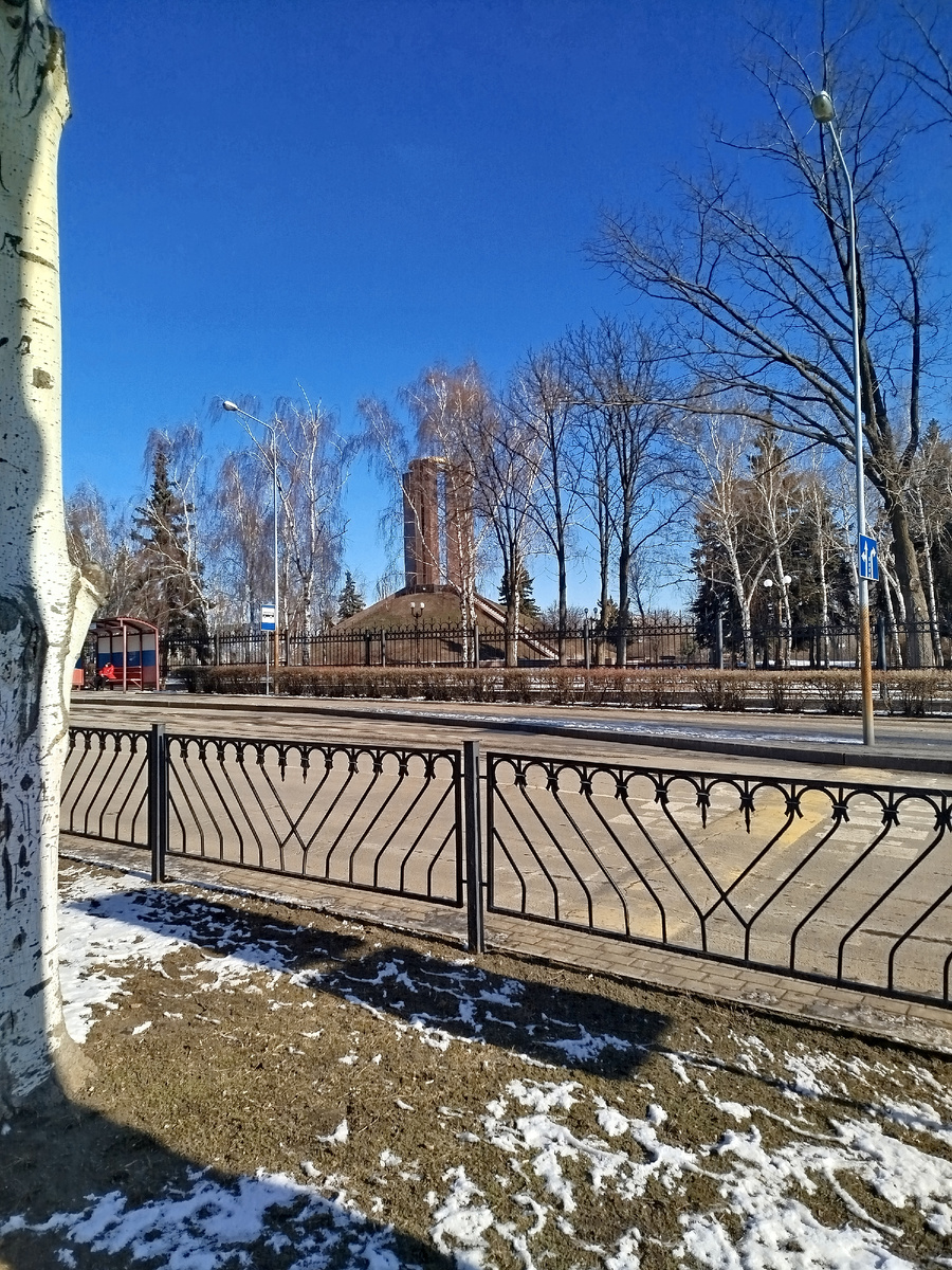 Памятник Жертвам Фашизма в Парке Славянской Культуры и Письменности.