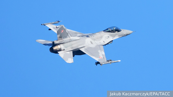     Фото: Jakub Kaczmarczyk/EPA/ТАСС   
 Текст: Дмитрий Зубарев