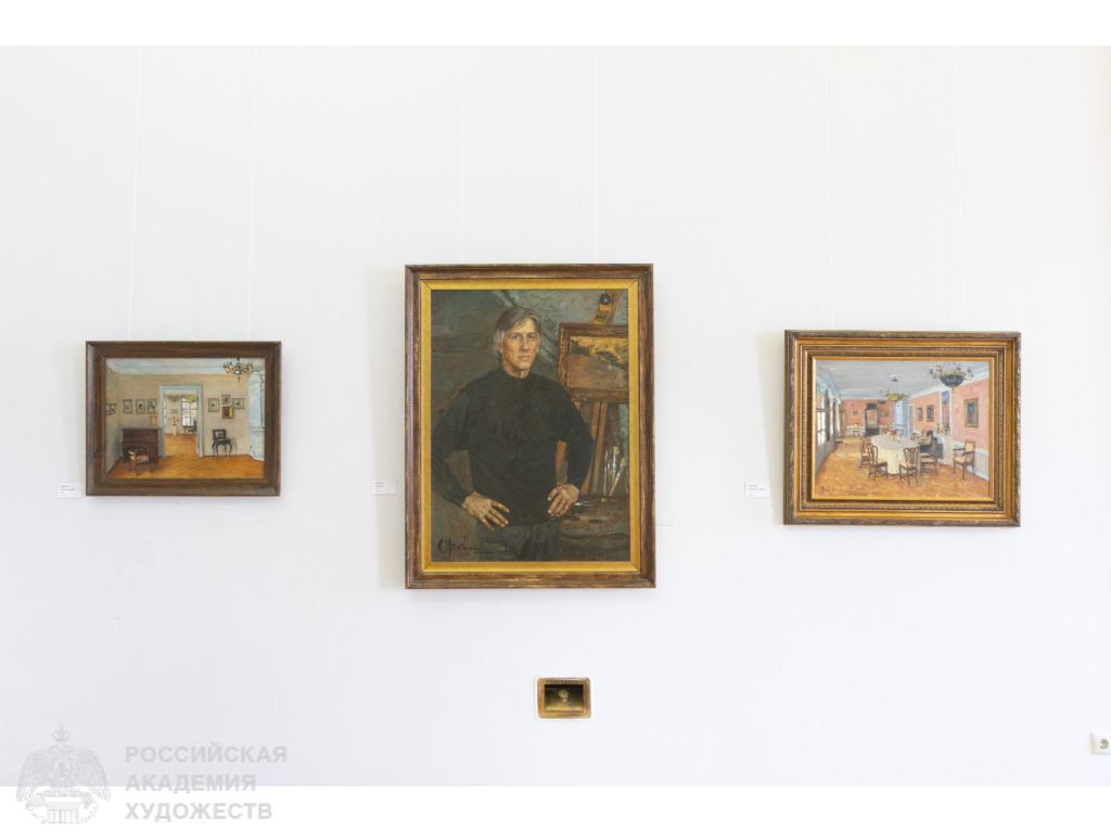 Произведения Юрия Орлова на персональной выставке в залах Российской академии художеств (Москва, Пречистенка, 21). Фото: Виктор Берёзкин, пресс-служба РАХ. 2025.