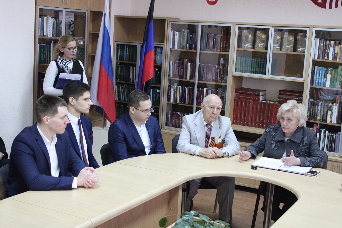 Светлана Беспалова рассказывает о роли ДонГУ в судьбе страны 