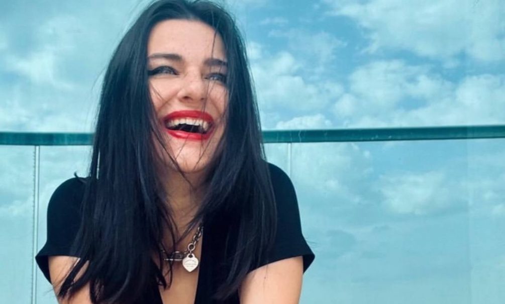 Дмитрий лебединский и анастасия сиваева фото Звезда сериала "Папины дочки" Анастасия Сиваева развелась с нефтяником БлокнотРУ