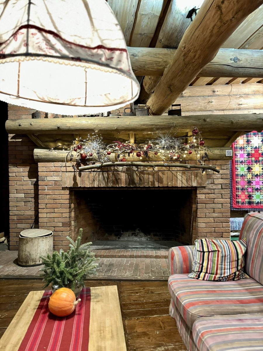 Листайте карусель!