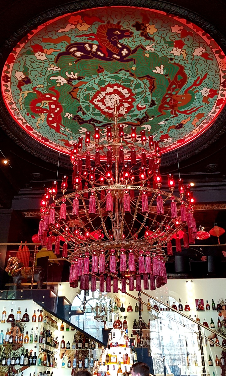 Ресторан BLACK THAI 