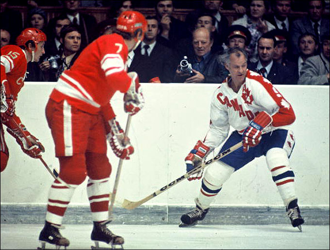 Фото с яндекс.картинки (Г.Хоу на Суперсерии-74)