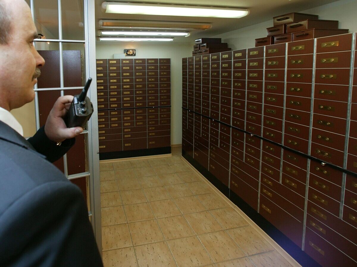    Банковские ячейки© РИА Новости / Игорь Зарембо