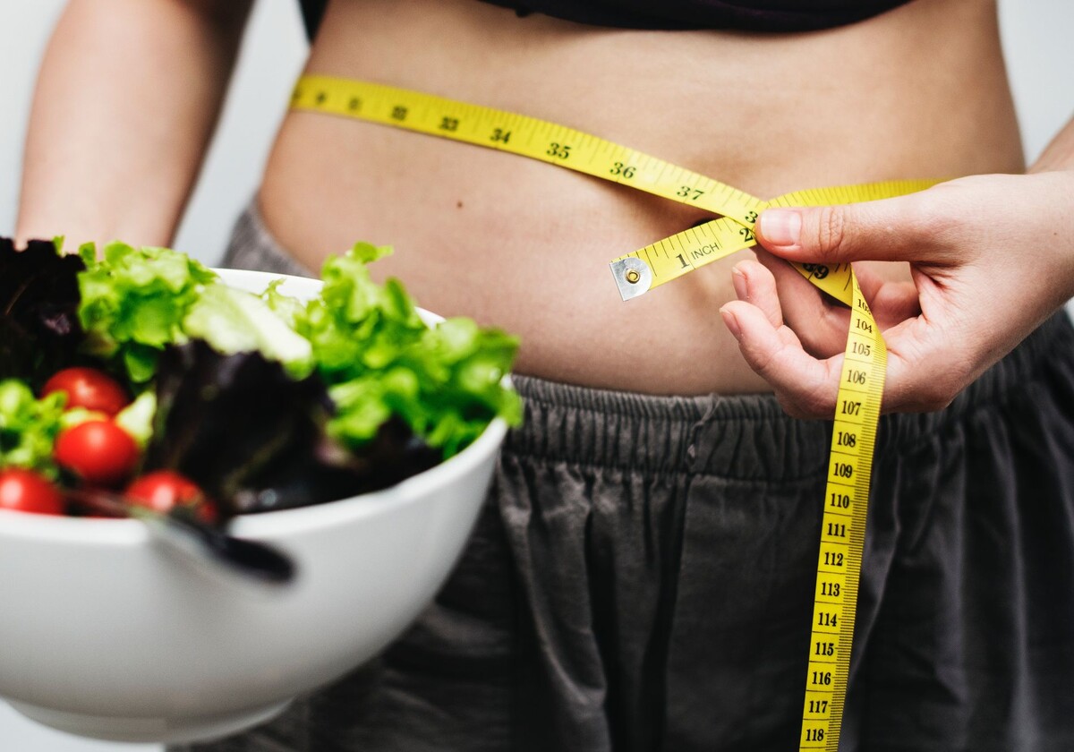 Как безопасно похудеть: 5 главных правил, которые помогут сбросить вес без вреда для организма