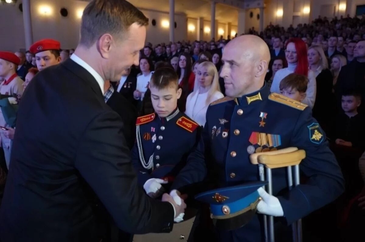    Военнослужащему из Новороссийска вручили Звезду Героя России