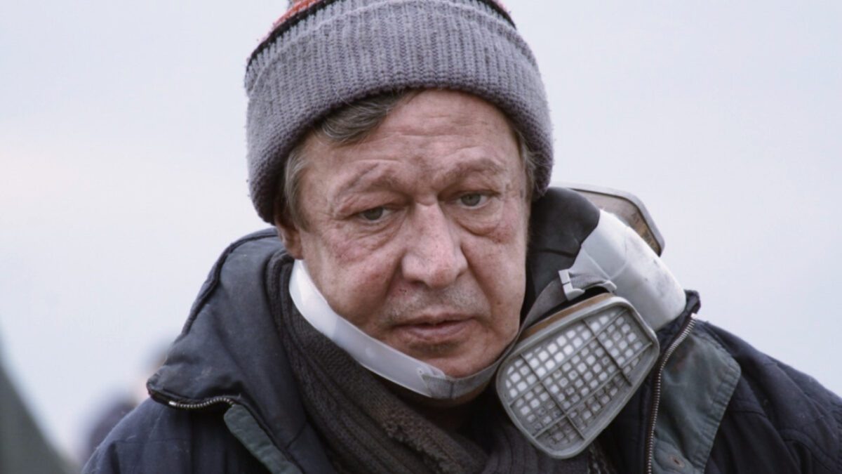 Михаил Ефремов. Кадр из фильма «На дне» (2014)