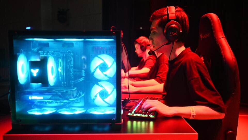     Сервис Steam заблокировал игру Desert Stalker по требованию Роскомнадзора РИА Новости/Кирилл Зыков