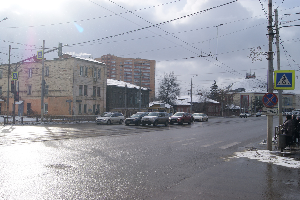 Вид на сносимый квартал с ул. Советской, 16.02.2025 года