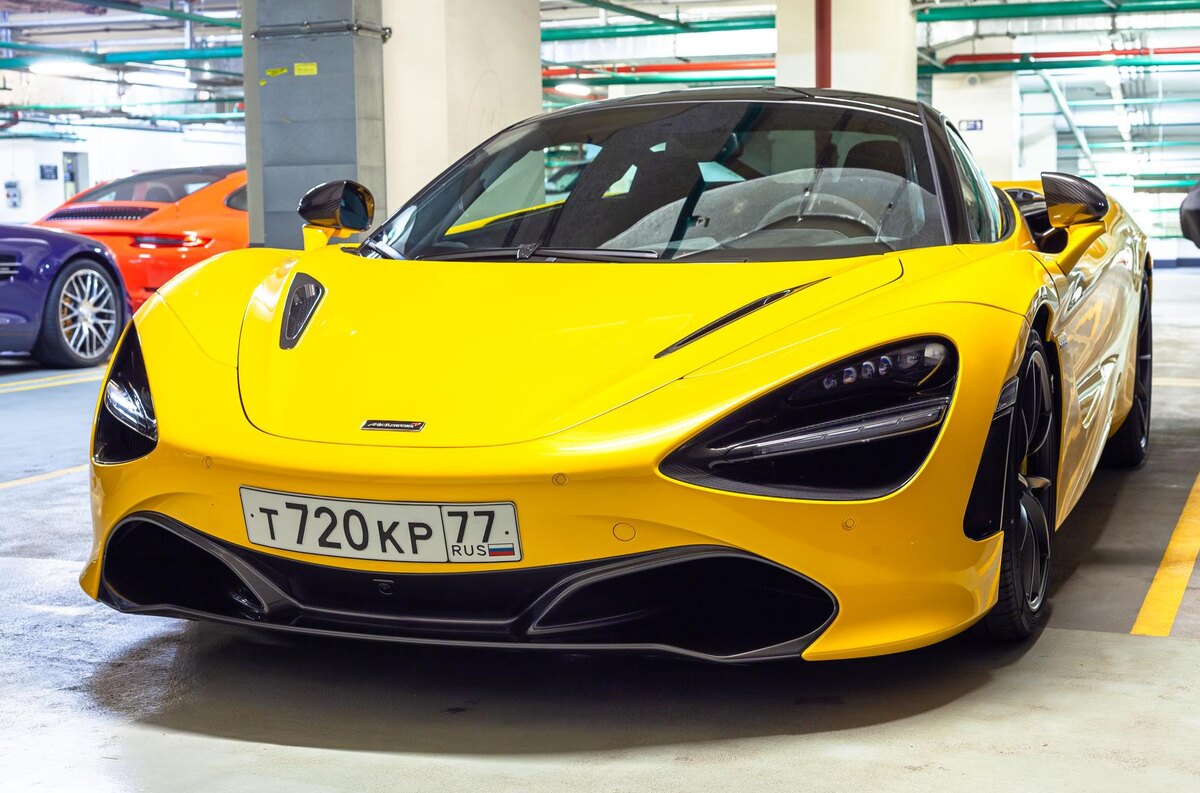 Поскольку британский McLaren не был официально запущен в России, продажи держались на стабильном уровне; результаты 2024 года были скромными: ввезено и зарегистрировано пять автомобилей. Одним из них стал нестареющий 720S, еще один клиент получил новейший 750S, а также добавились три гибрида Artura. Однако самый эксклюзивный McLaren не соответствует критериям нового автомобиля и поэтому не отражен в статистике.