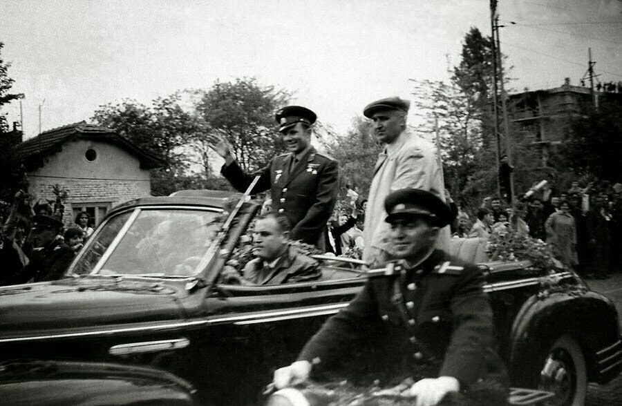 Фотографии визита Гагарина в Болгарию, май 1961 г.