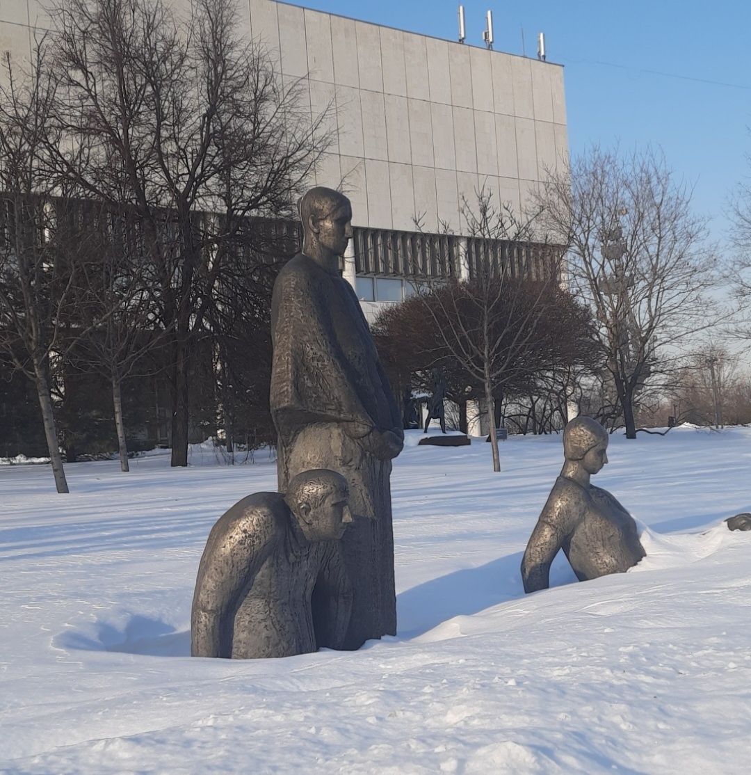 В парке у Третьяковской галереи на Крымском валу. Фото автора блога.