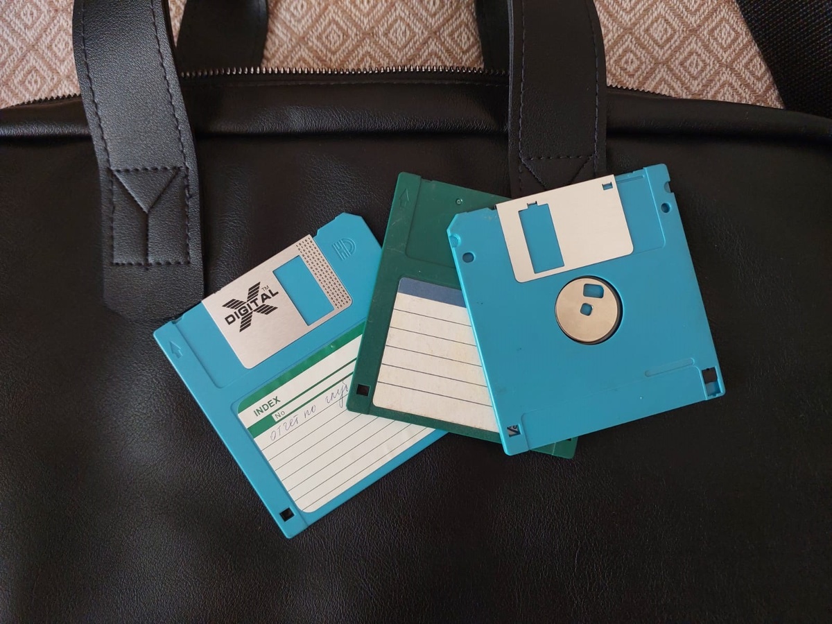 найдено в закромах комода