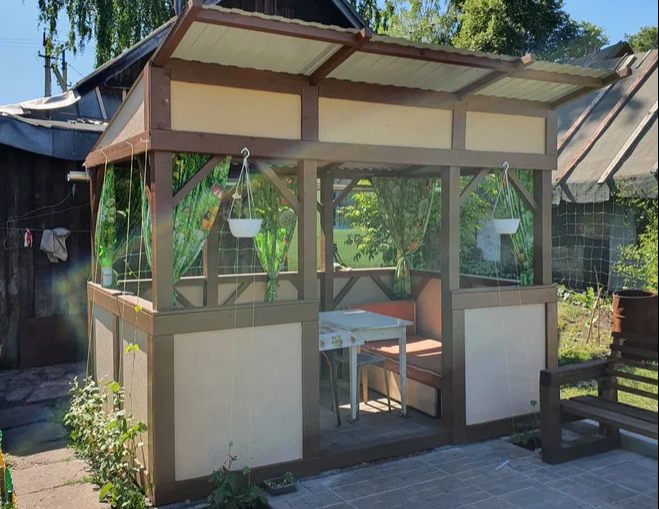 Беседка у родителей на участке - тоже без налога
