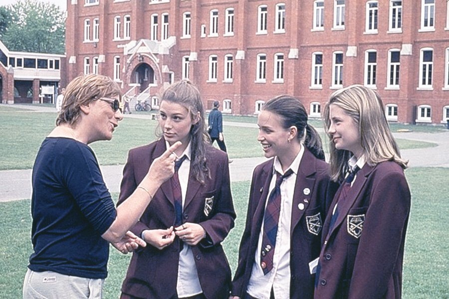 Источник: Яндекс Картинки. Леа Пул с актрисами