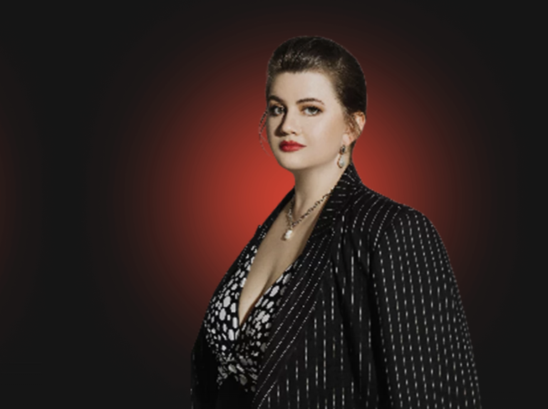    На фото Оксана Васильева