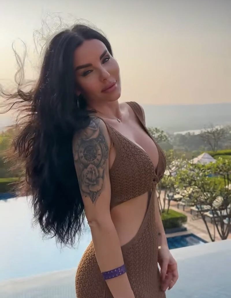 Соцсети Юлии Волковой