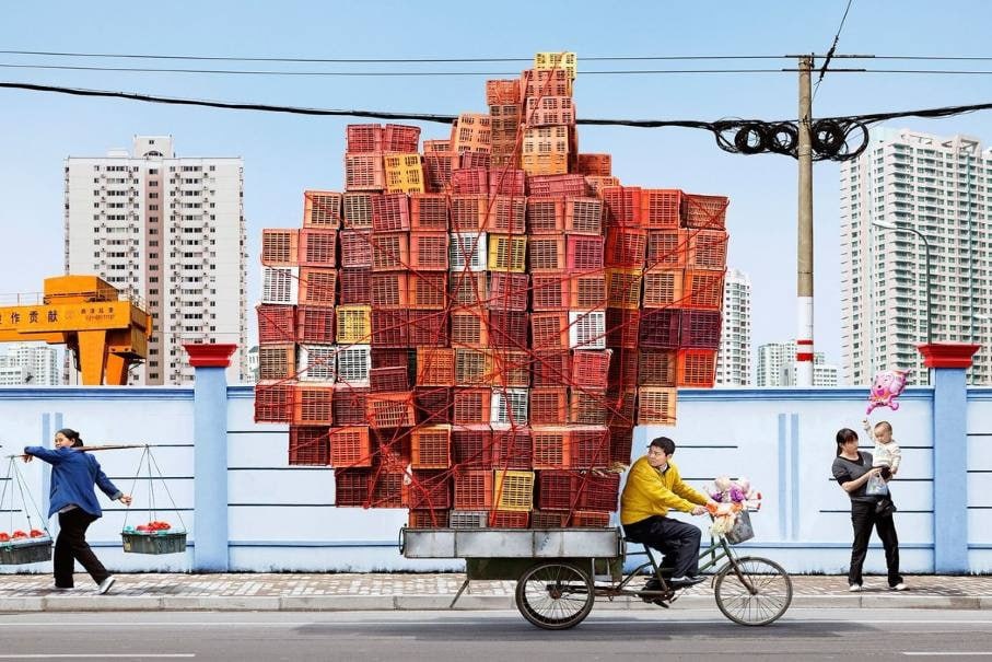 Карго — комплекс услуг, которые оказывают логистические компании по доставке груза из других стран.