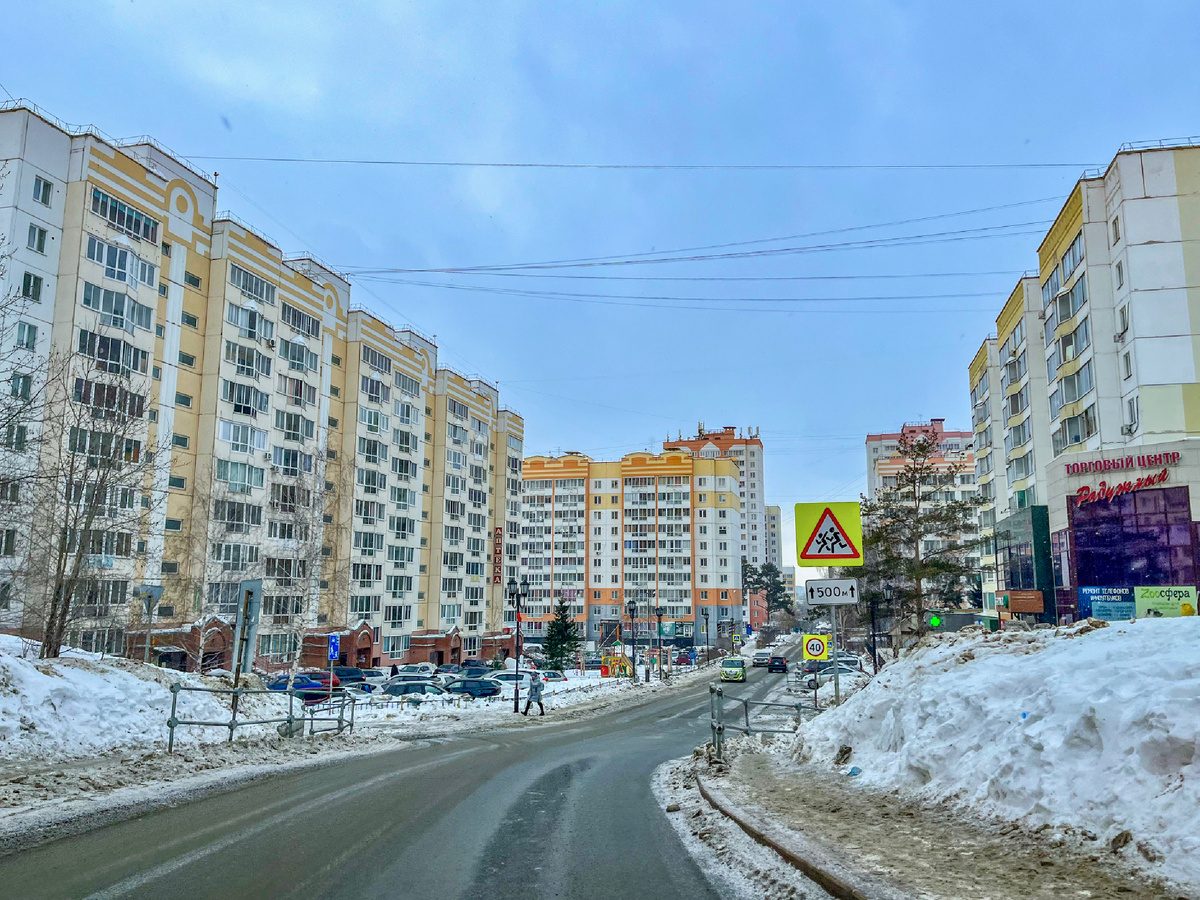 Типовая застройка Радужного