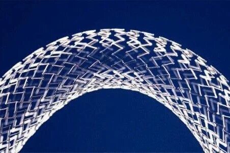 Нитинол, сплав на основе меди и различные полимеры с памятью формы широко используются в приводах, двигателях, датчиках и конструкционных изделиях.