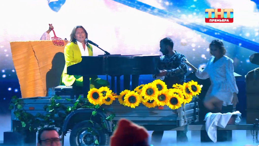 Листайте галерею