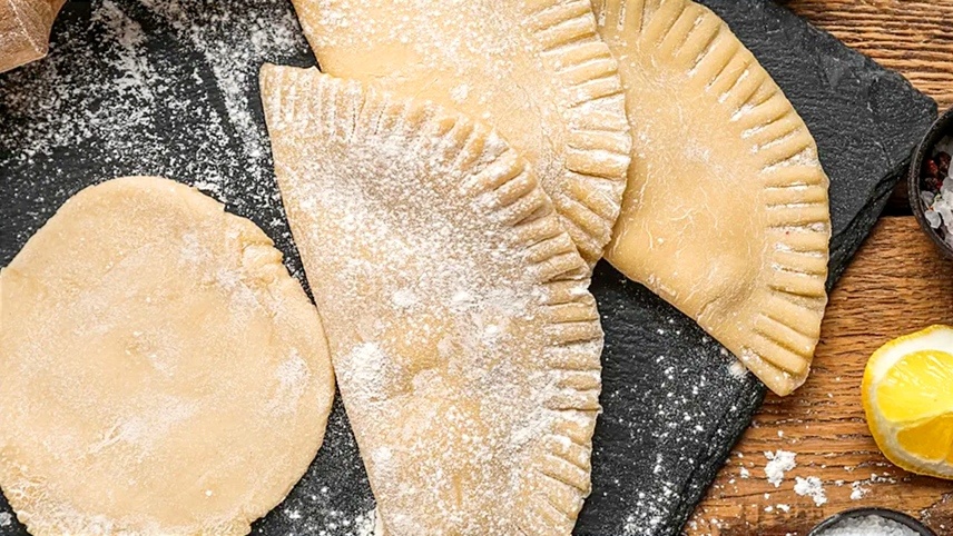 Тесто для чебуреков 