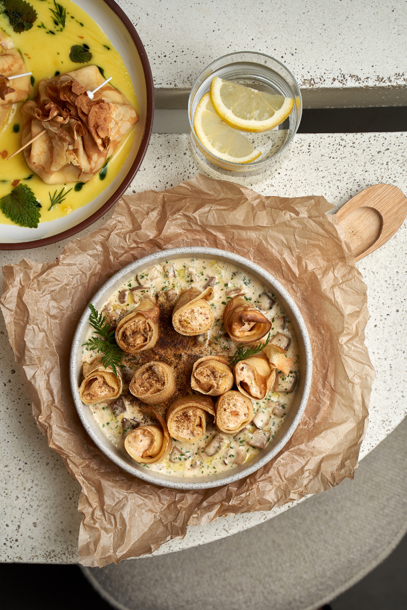 Если бы бы была премия за креативную подачу блинов