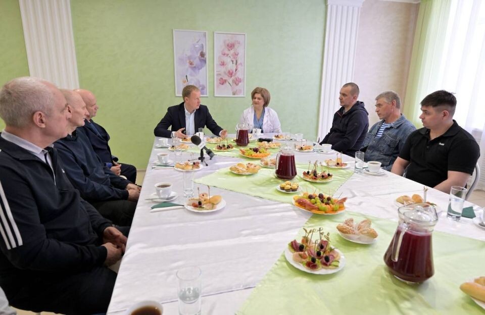    В Алтайском краевом госпитале для ветеранов войн. Источник: t.me/tomenko_22