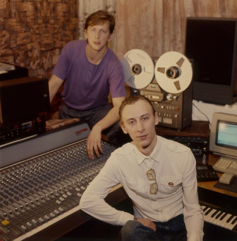 студия Икар 1993 г. Фарников Андрей и Разин Олег