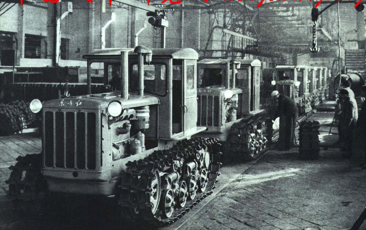 Дунфанхун-54