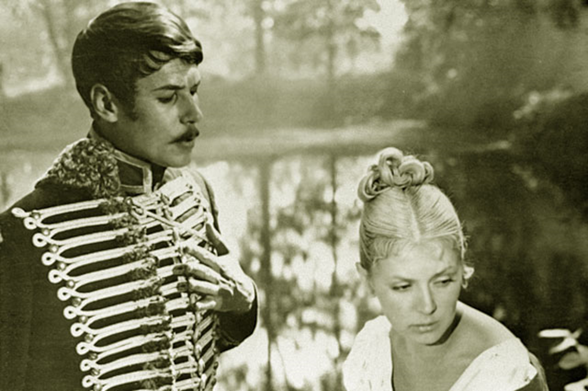 Г. Мартынюк и В. Титова в фильме "Метель", 1964 год