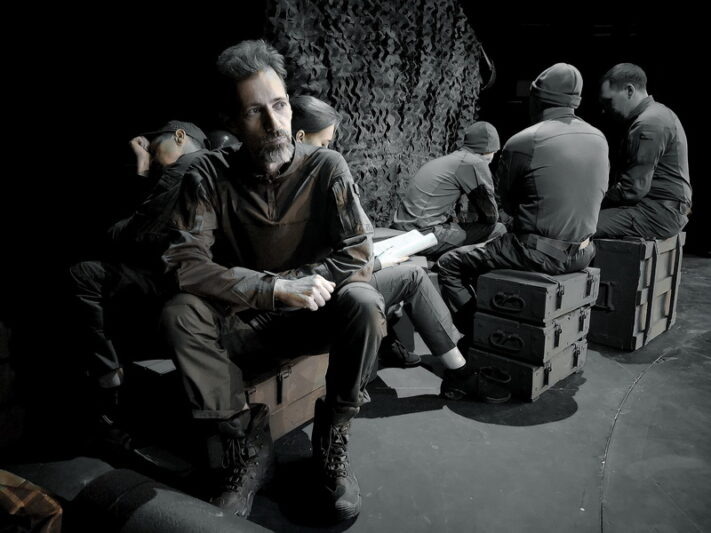    Спектакль «Дневники Донбасса. Век двадцать первый...». (фото Камышинского драматического театра)