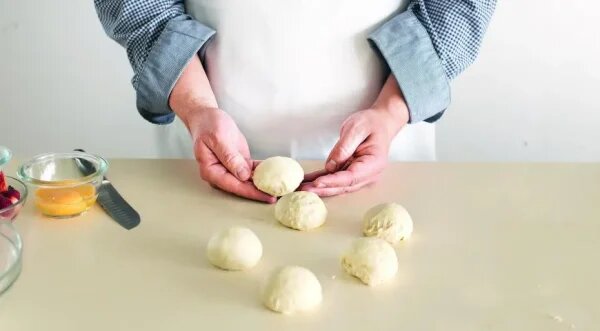 Ватрушки с творогом и ягодами