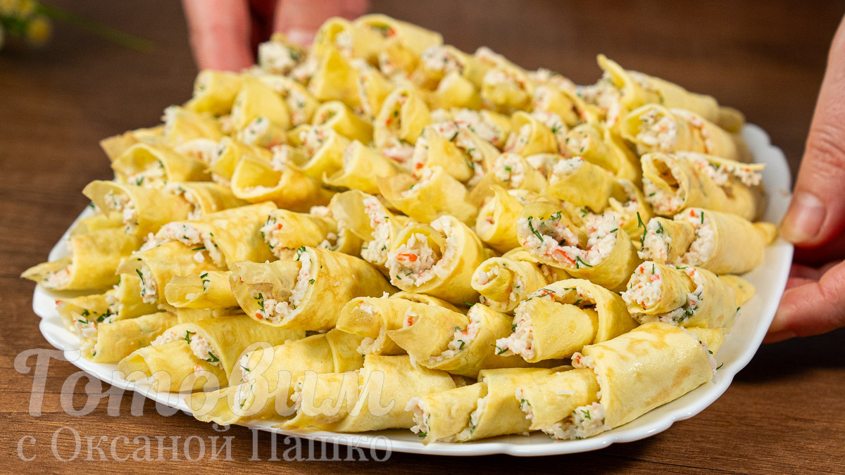 Яичные рулетики с крабовыми палочками