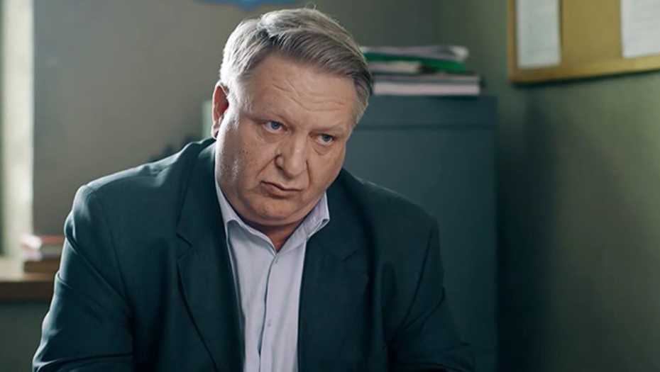    Актер Олег Юдин в сериале "Перелётные птицы". Автор фото: Кадр из сериала "Перелётные птицы" / ООО "Продюсерский центр ТВИН"