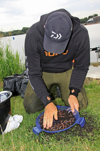 Секреты ловли леща от Стива Рингера.