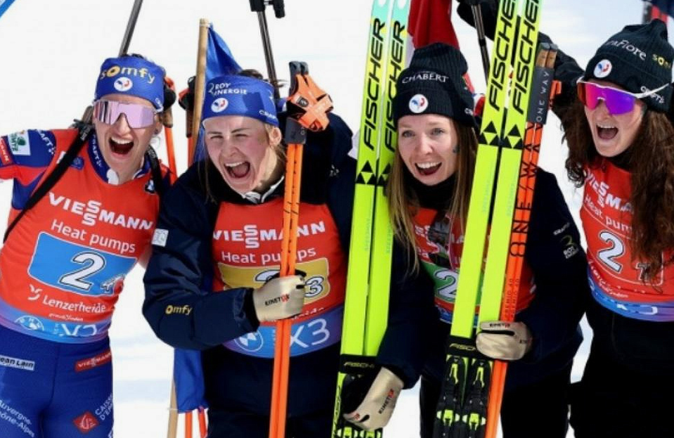 Франция - чемпион мира в женской эстафете. Фото: соцсети