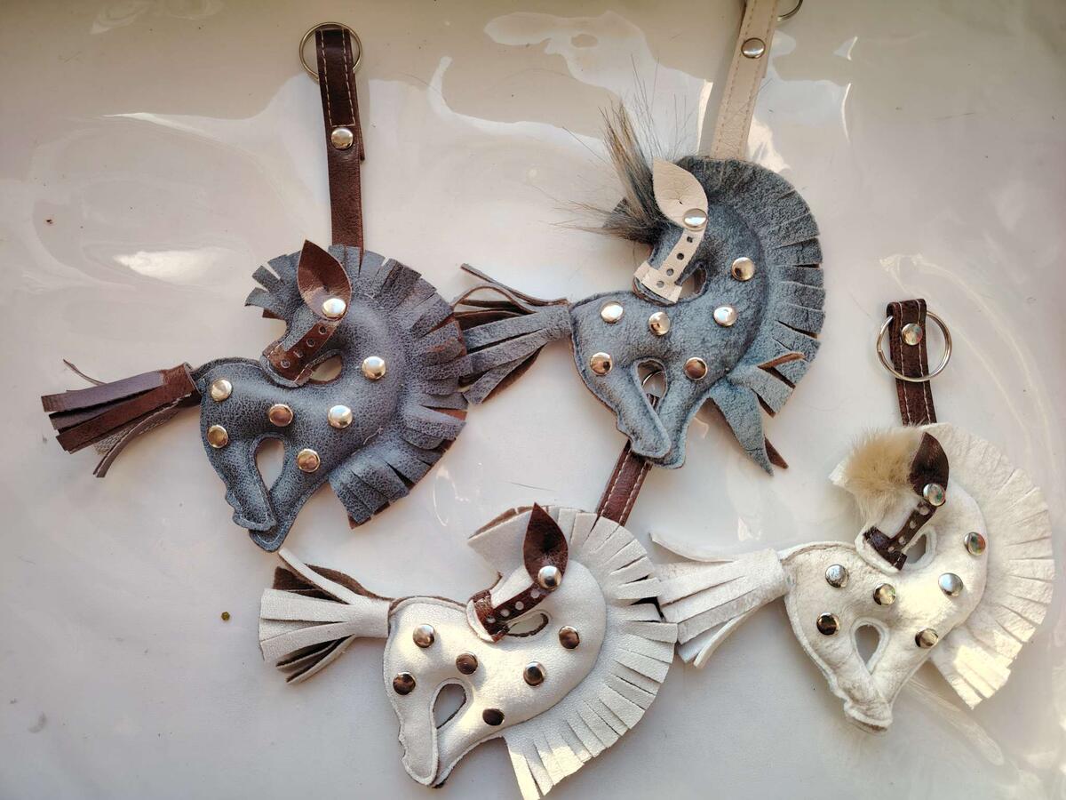 остатки коней, а было так много..