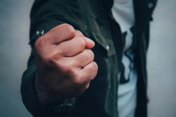 Видеть руки во сне: что это значит. Фото © Shutterstock / FOTODOM / Sayan Puangkham