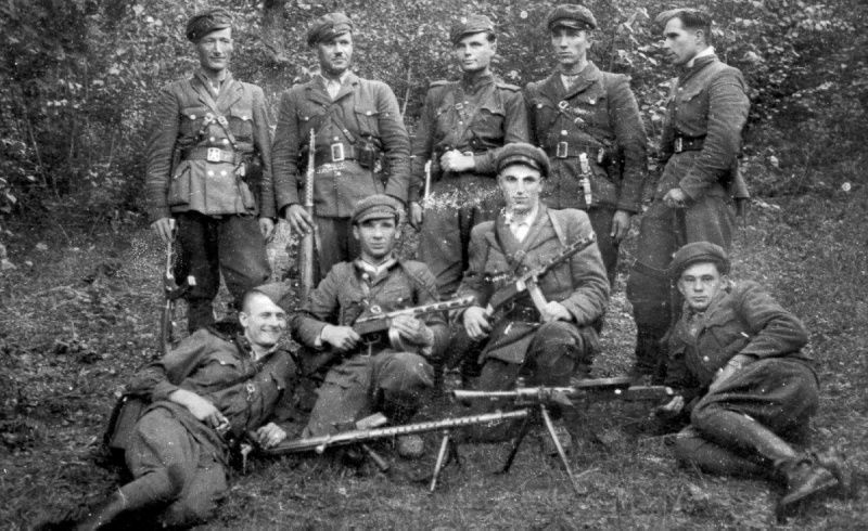 Бандеровцы